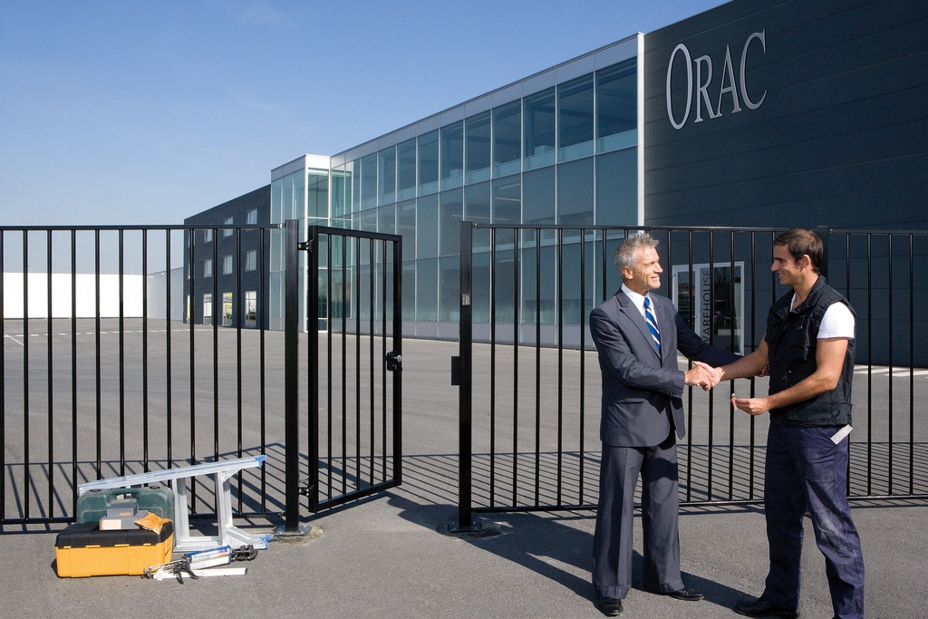 LOCINOX LEKQU2 ELEKTRISCH SLOT IN OPBOUW MET NORMAAL OPEN WERKING