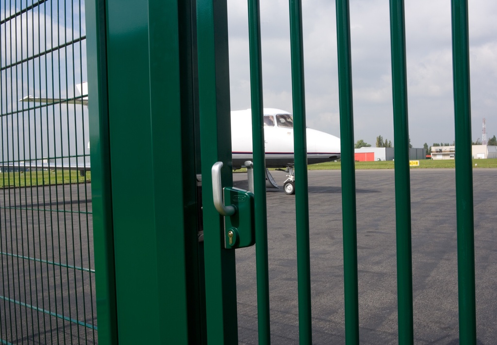 LOCINOX LSKZU2 POORTSLOT IN OPBOUW VOOR SCHUIFPOORTEN