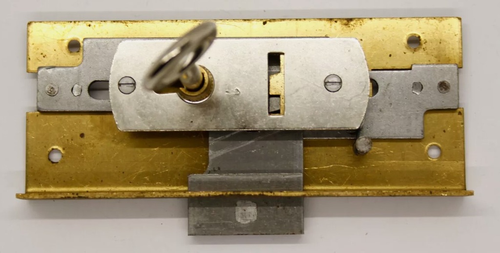 JUNIE 1010 INKAPMEUBELSLOT